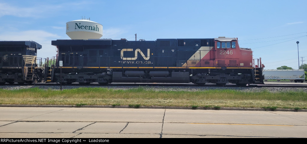 CN 2246